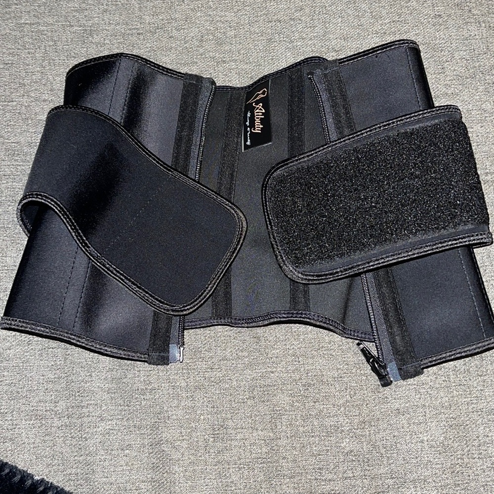 3X-small Corset waist trainer with belt